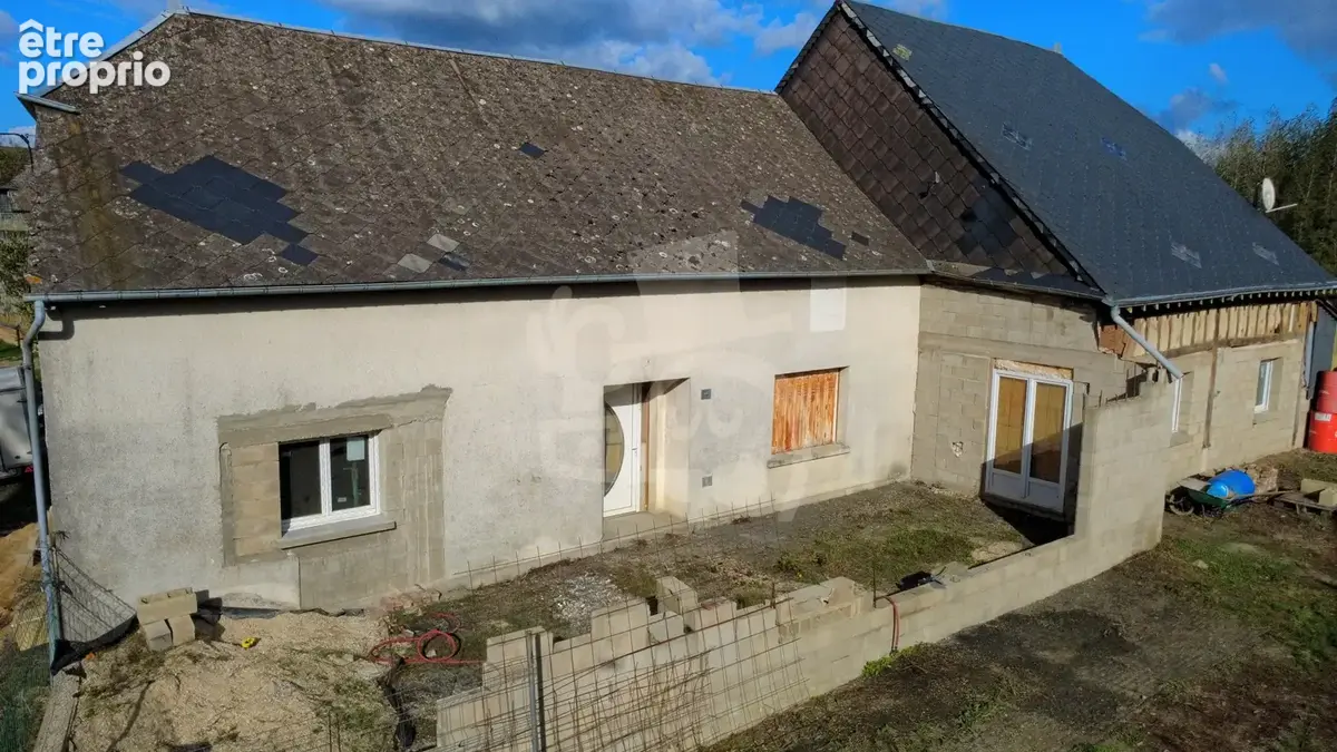 Maison à finir de 346 m2 à La Hardoye - photo 1