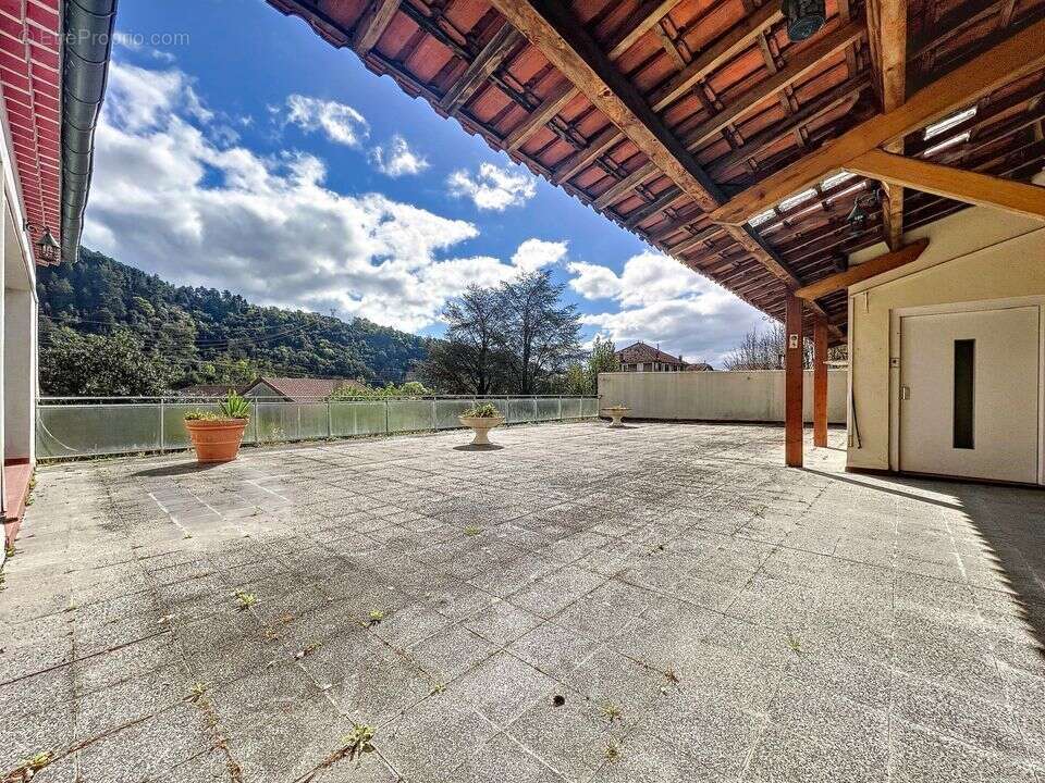 Appartement 1050 m² à Labegude  - photo 51