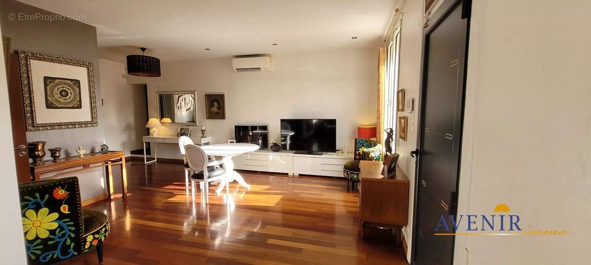 Appartement à MARSEILLE-12E