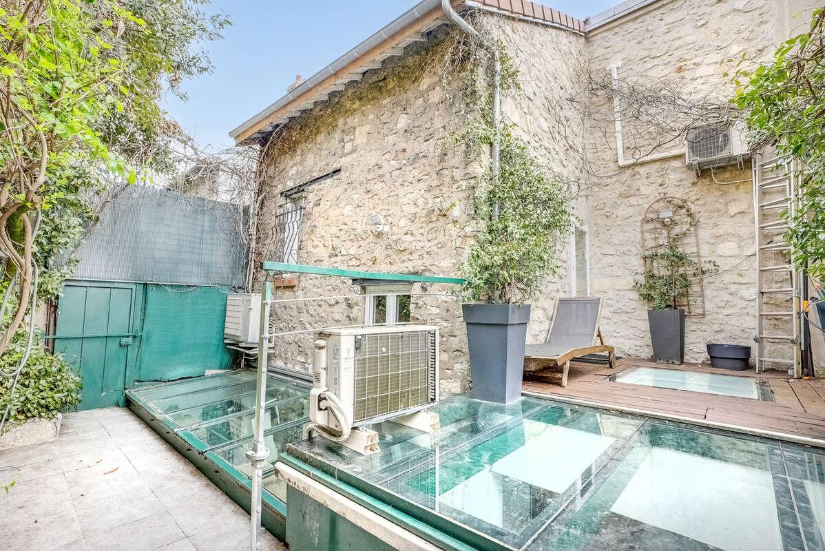 Maison à PARIS-20E