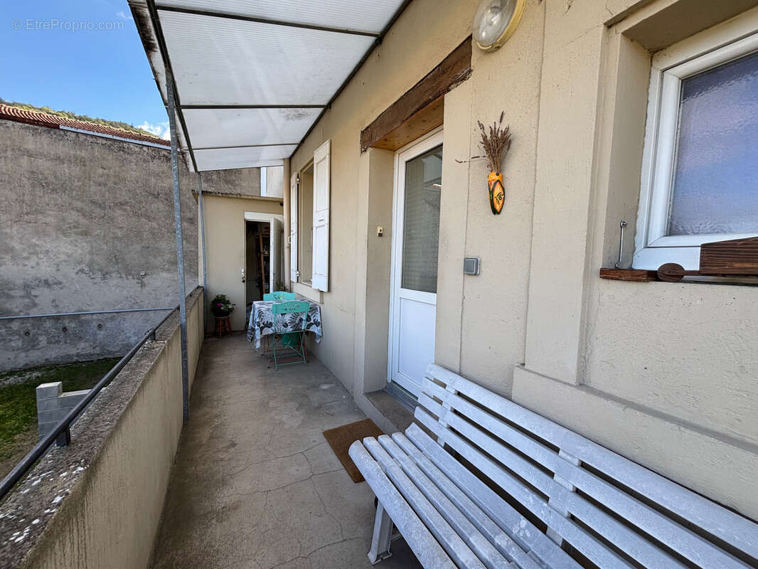 Maison à TOURNON-SUR-RHONE