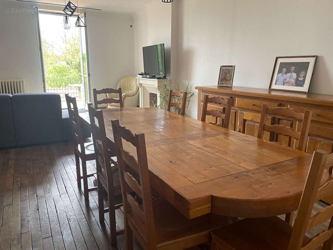 Appartement à AMAGNE