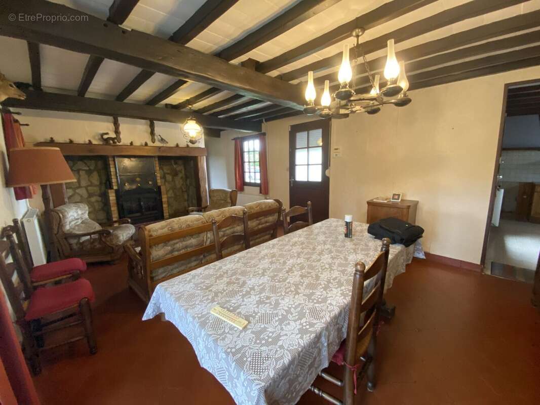 Maison à FOREST-MONTIERS