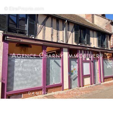 Maison à CHARNY
