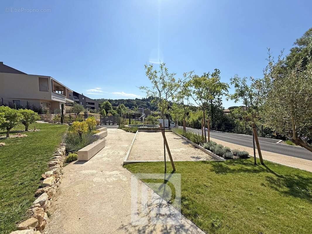 Appartement à MOUGINS