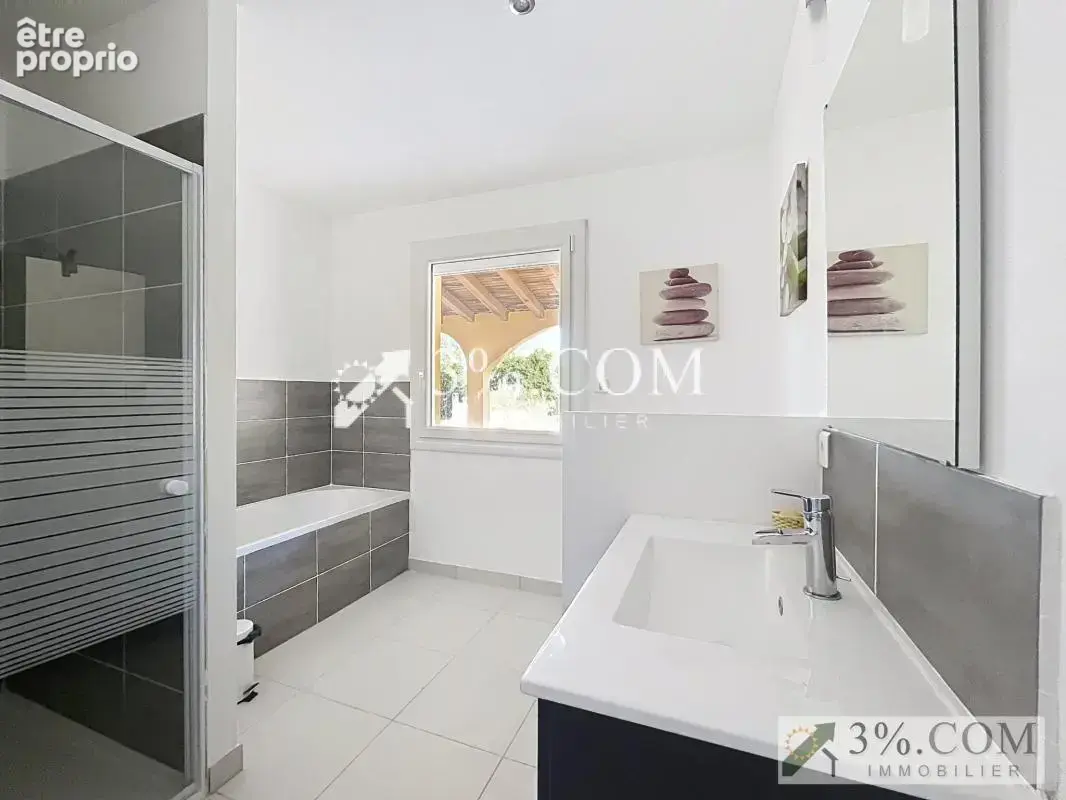 Maison 153 m2  habitables avec 2 logements indépendants et u - photo 7