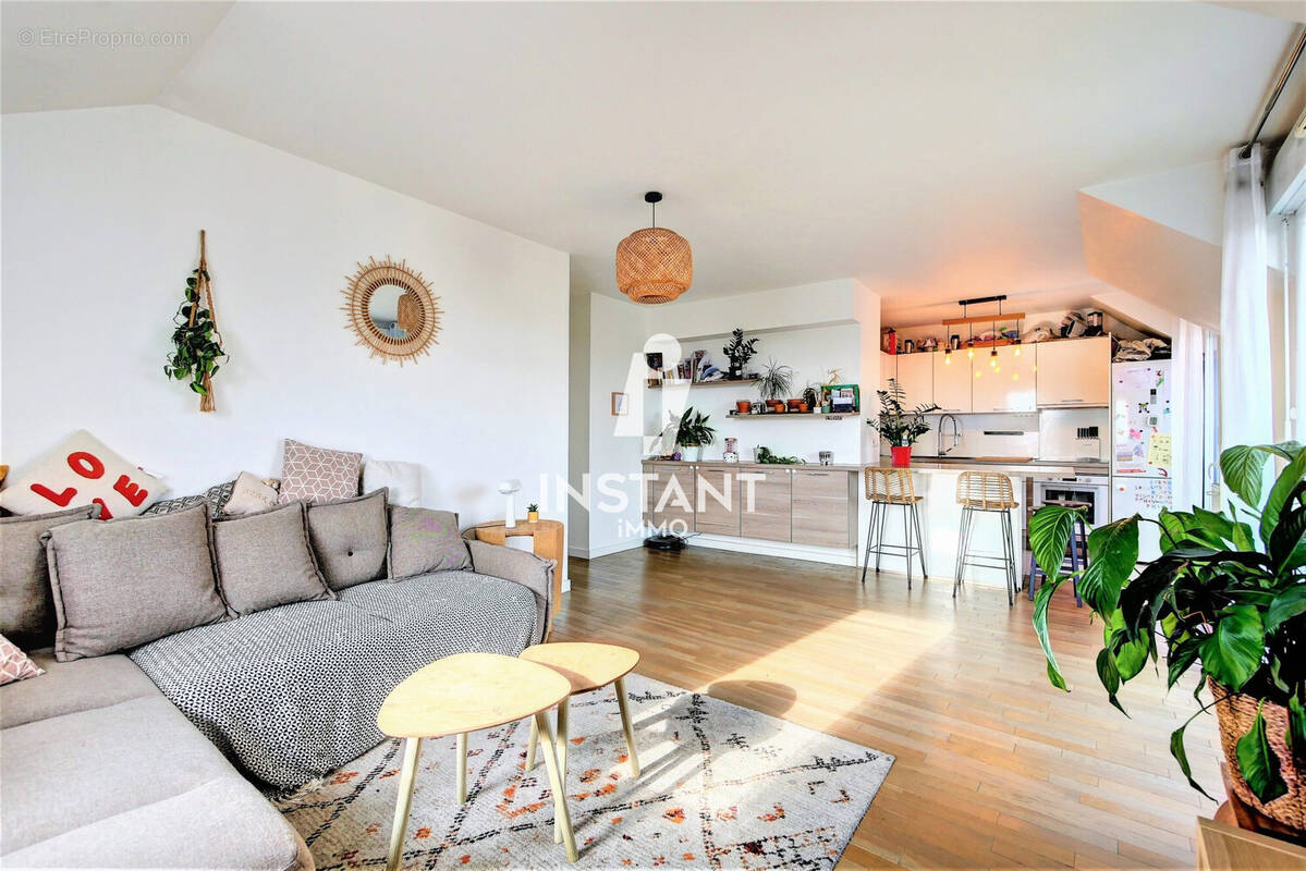 salon - Appartement à CRETEIL