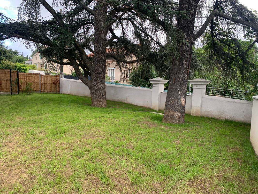 Maison à CALUIRE-ET-CUIRE