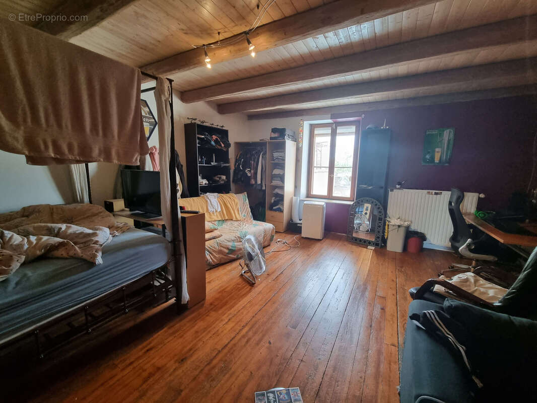 Maison à FRANCHEVILLE