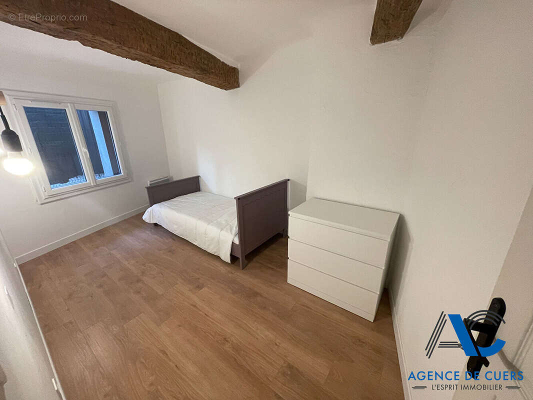 Appartement Cuers 3 pièce(s) 49 m2 - MEUBLÉ - photo 5