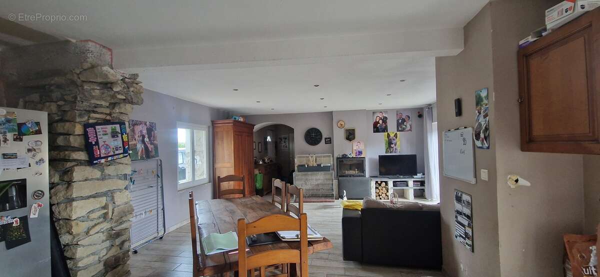 Maison 99 m² à Vicq-Exemplet  - photo 8