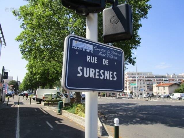 Autre à NANTERRE