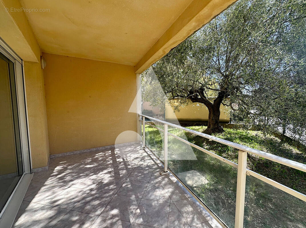 Appartement à PERTUIS