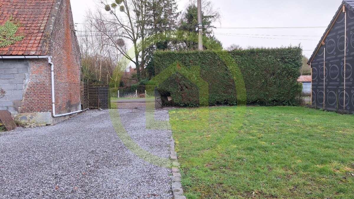 Maison à HECQ