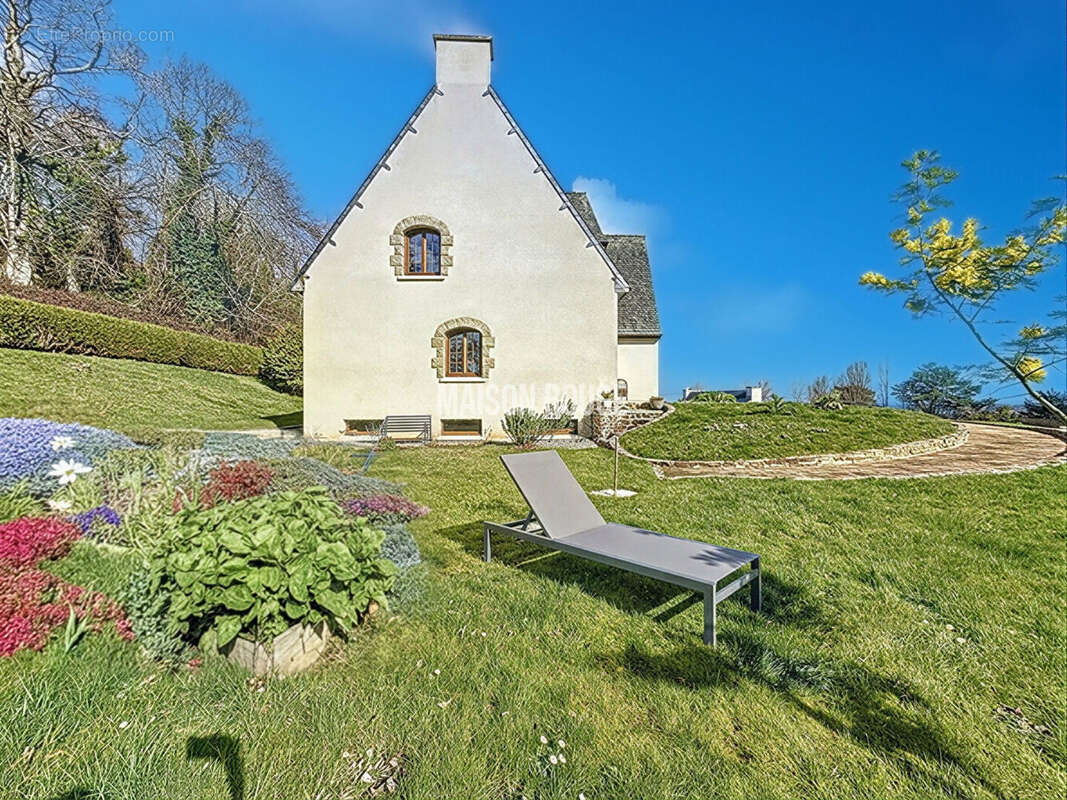 Maison à PLOUBAZLANEC