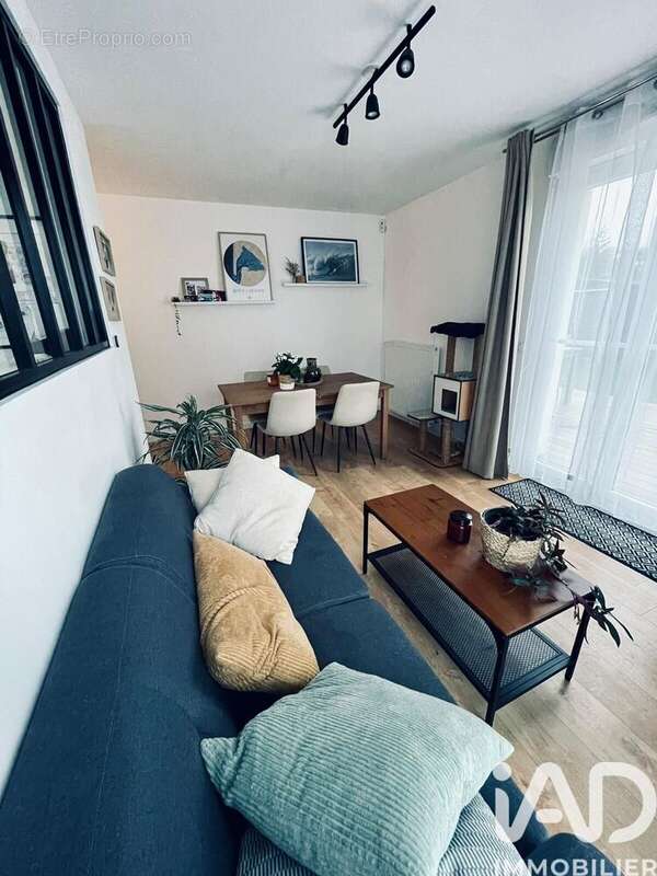 Photo 2 - Appartement à GRISY-SUISNES