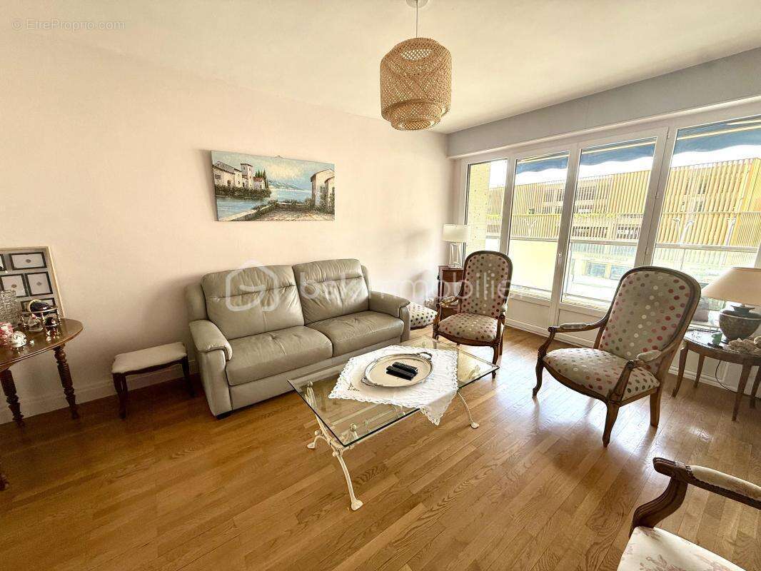 Appartement à ROANNE