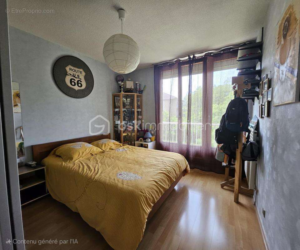 Appartement à LE PONT-DE-CLAIX