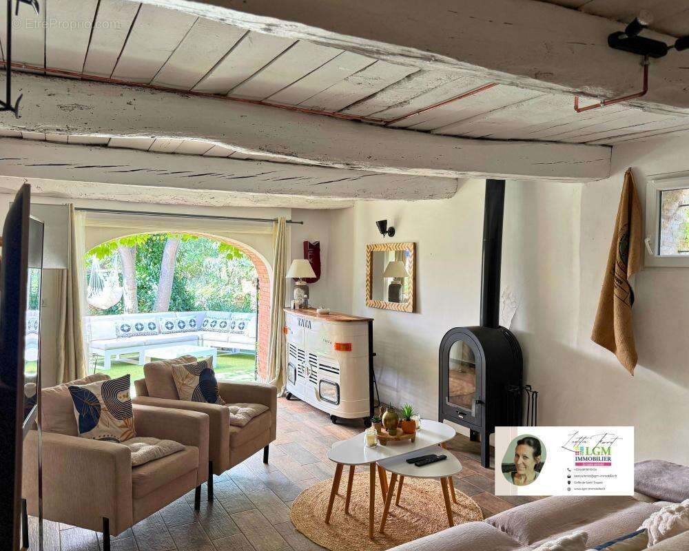 Maison à PLAN-DE-LA-TOUR