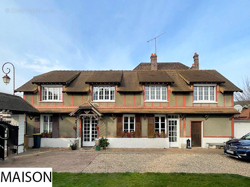 Maison à EZY-SUR-EURE