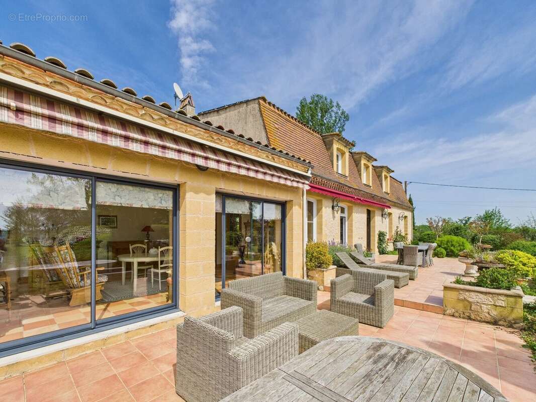 Maison à SAINTE-FOY-LA-GRANDE