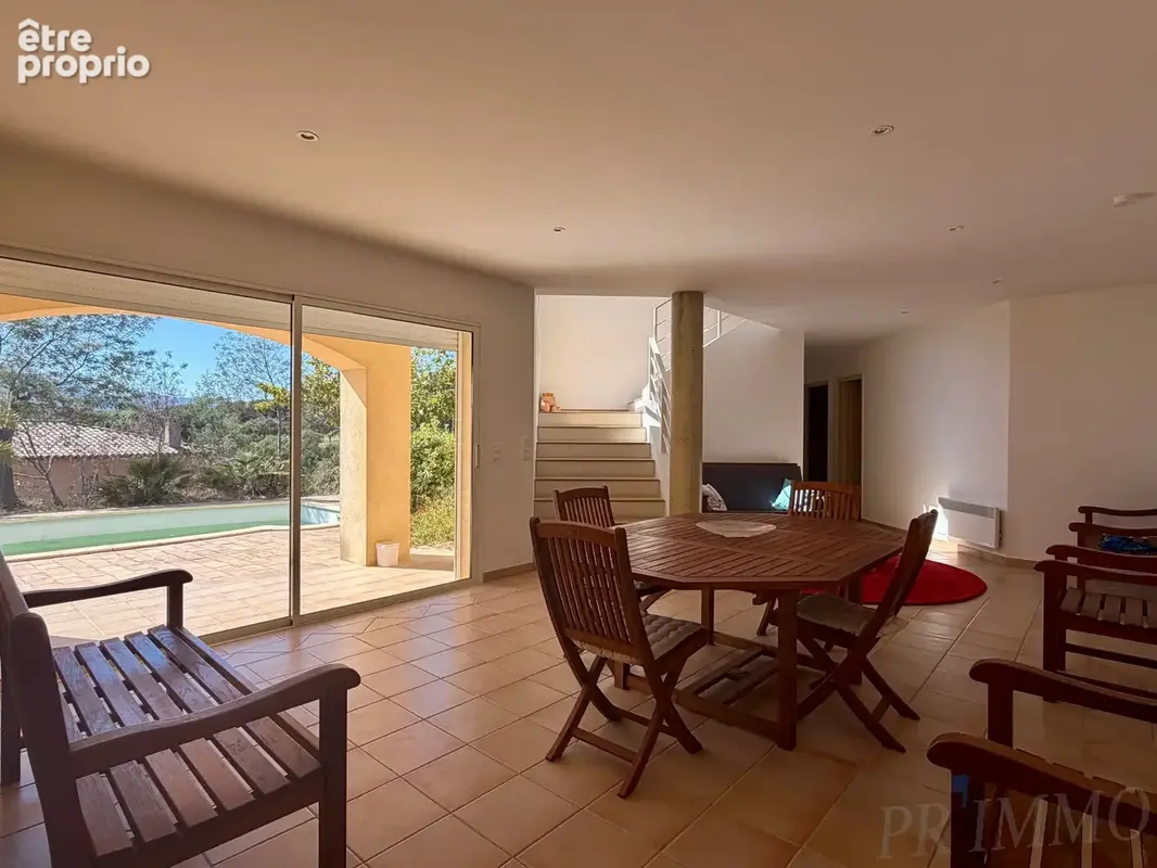 Sainte-maxime   maison 172 m2 avec piscine et vue sur le golf - photo 10