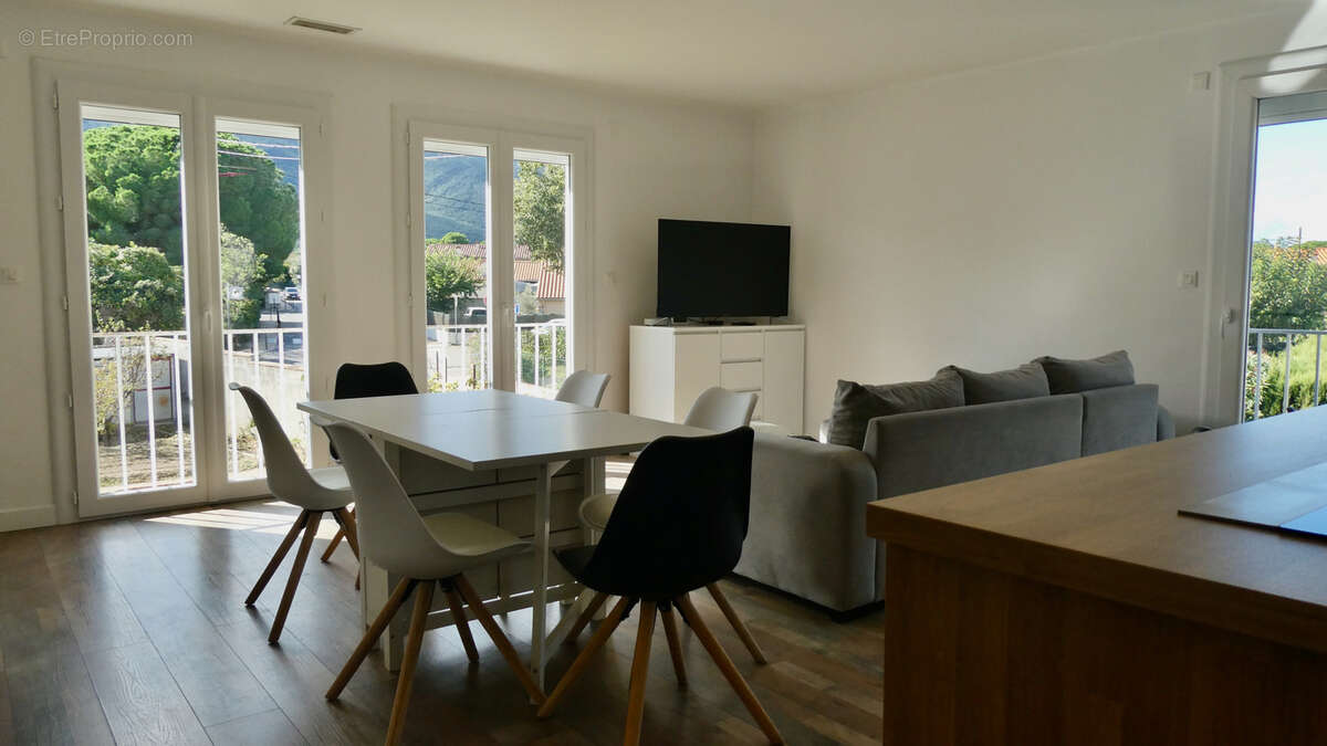 Exclusivité au pied du massif des albères : villa 4 faces rénovée de 146 m2 avec piscine et garage - photo 22