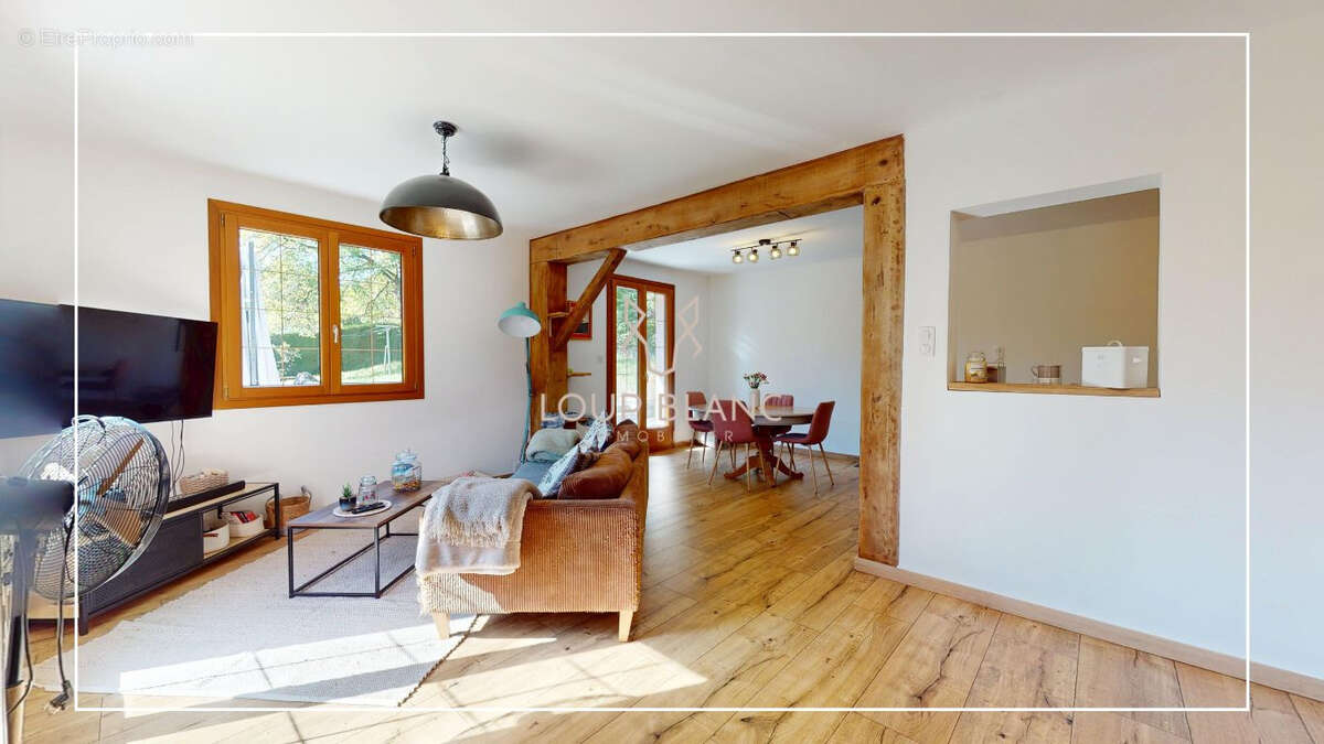 Maison à AUTECHAUX-ROIDE