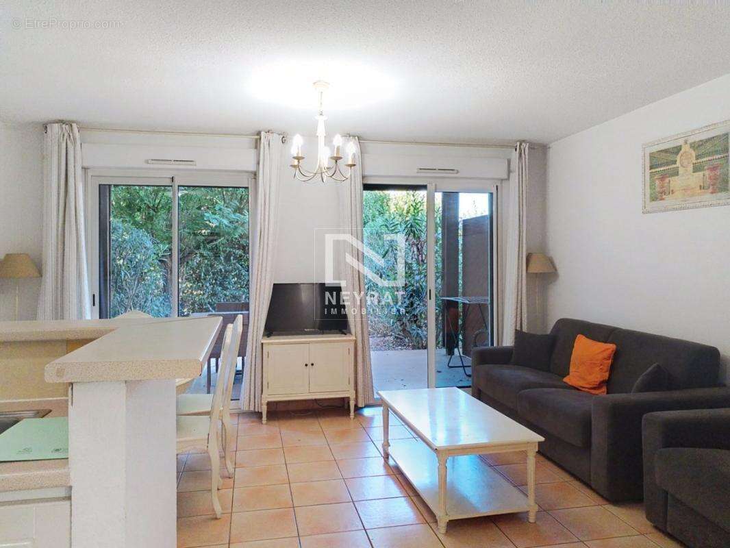 Appartement à MONTAUROUX