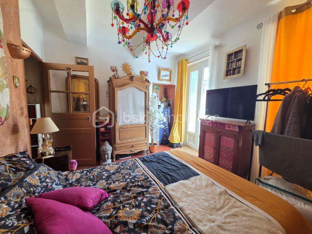 Appartement à CERESTE