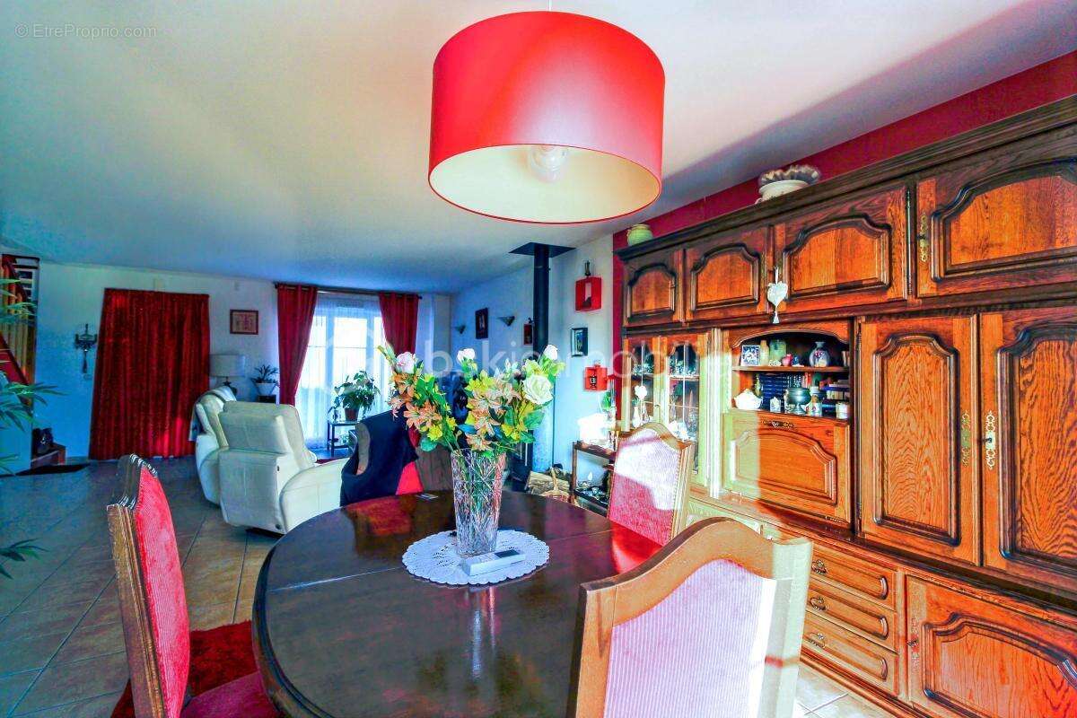 Maison à OSNY