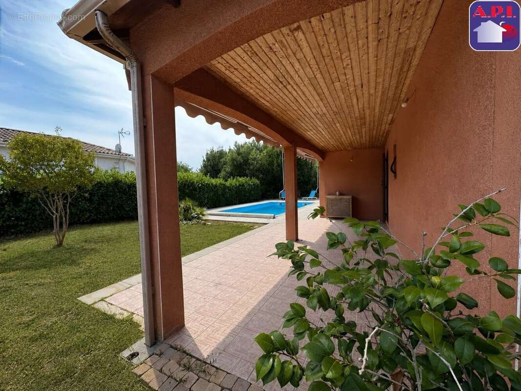 Maison 164 m² à Verniolle  - photo 2