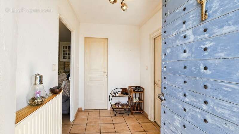 Maison à LEMBEYE