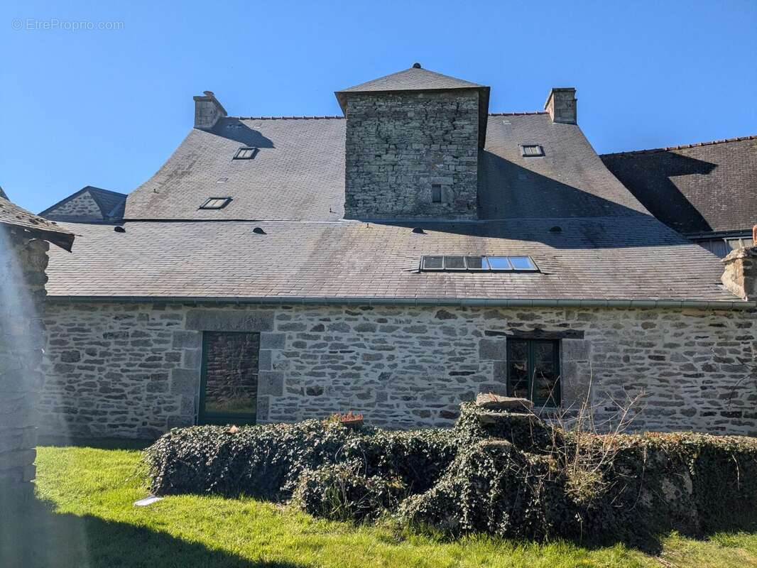 Maison à JOSSELIN