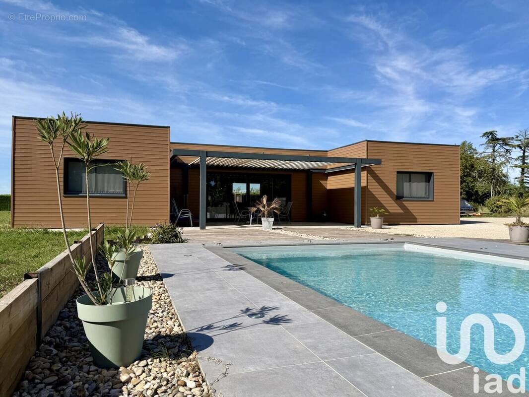 Photo 1 - Maison à SAINTE-LIVRADE-SUR-LOT