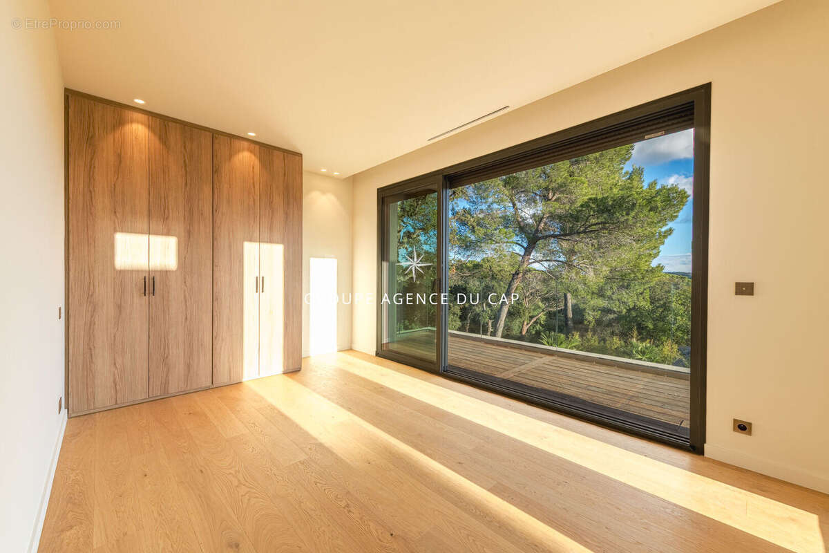 Maison à SAINT-RAPHAEL