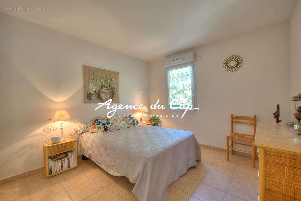 Appartement à SAINT-RAPHAEL