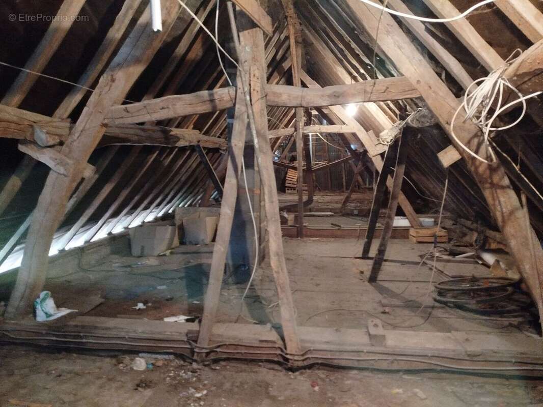 Maison à LAMOTTE-BULEUX