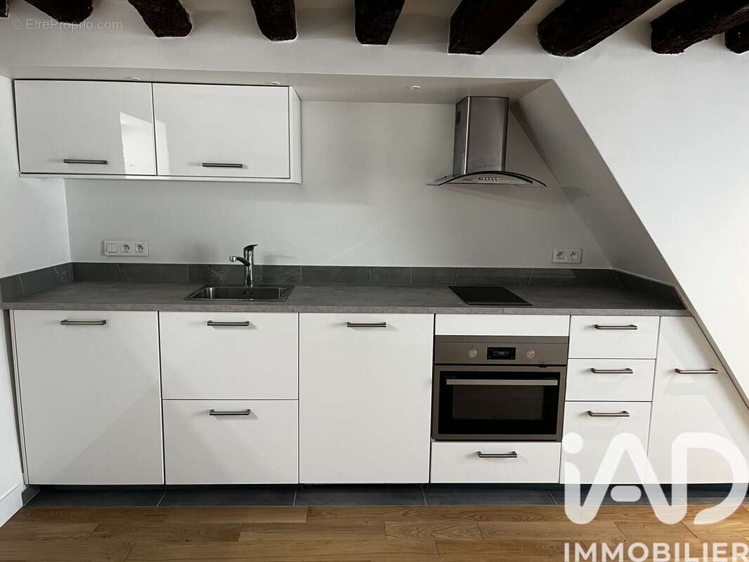 Photo 2 - Appartement à PARIS-8E