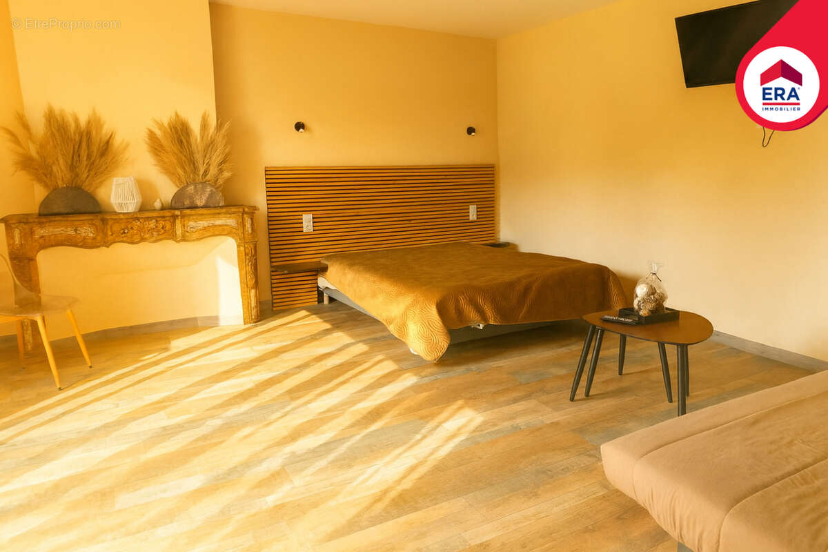Appartement à SAINT-CHINIAN