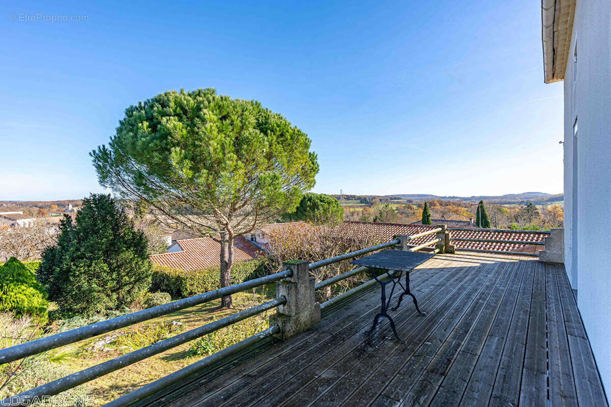 Maison à VILLENEUVE-SUR-LOT