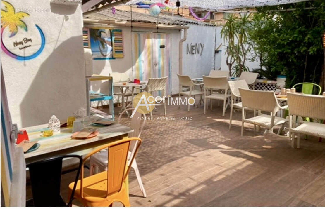Restaurant de 150 m2 à toulon avec cours interieure - photo 4