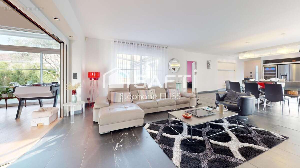 Photo 4 - Maison à BLANQUEFORT