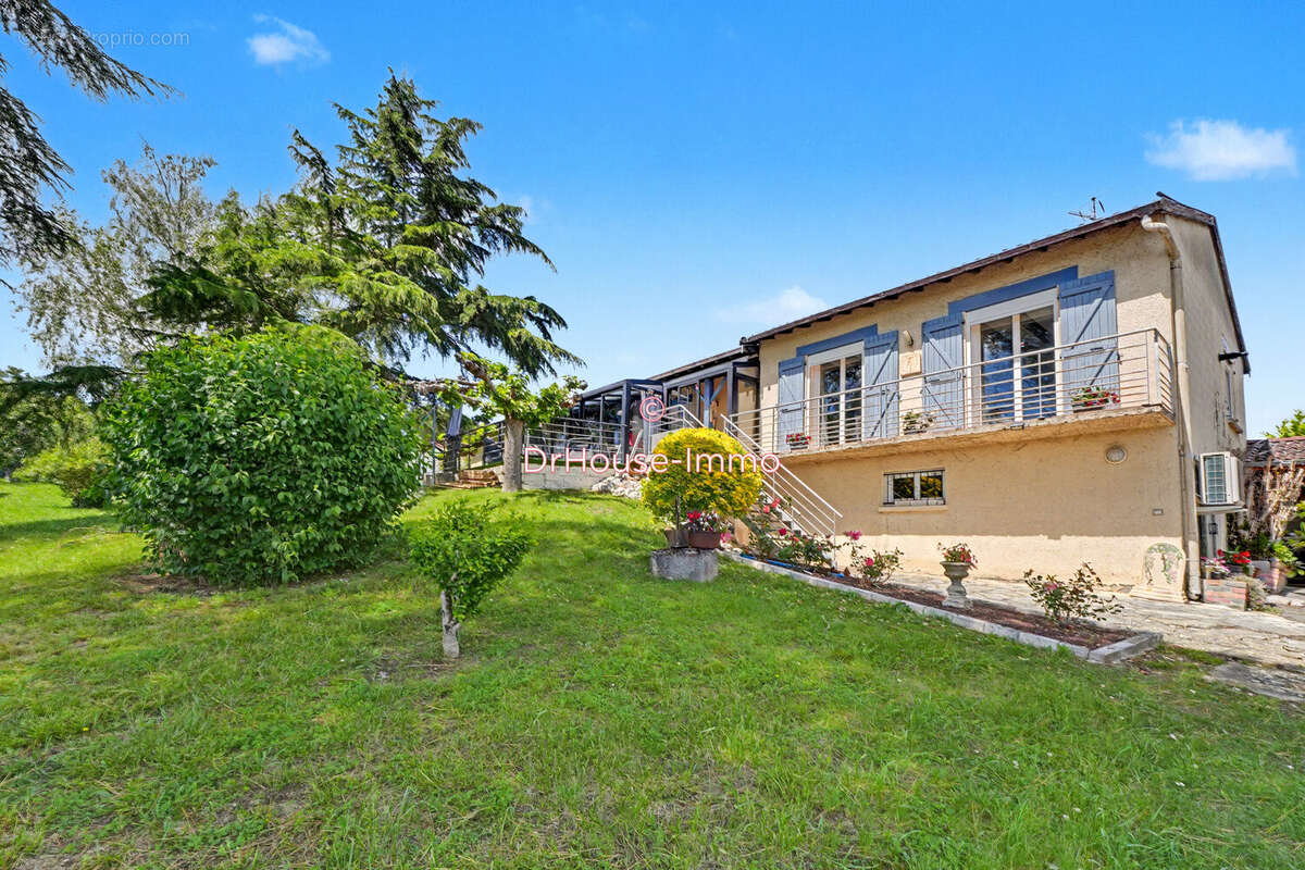 Maison à BAZUS