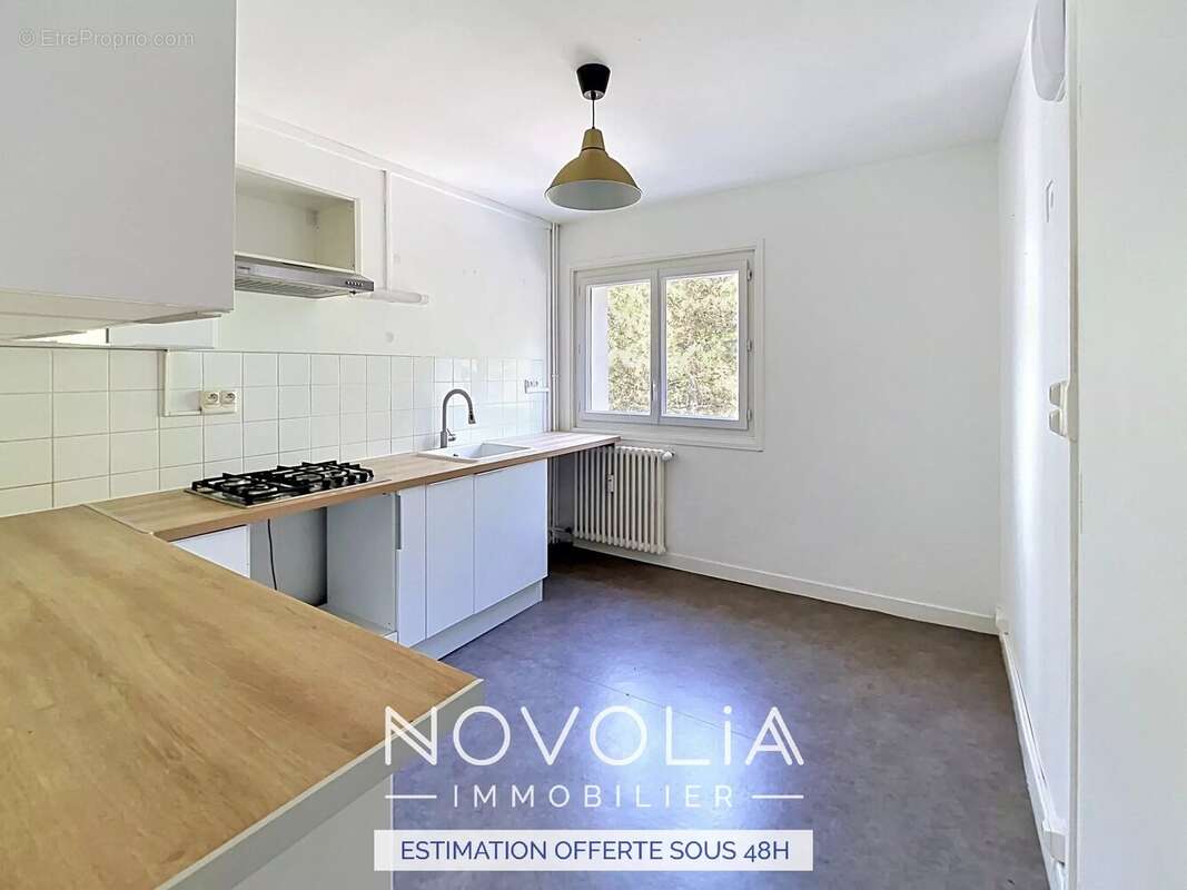 Appartement à LYON-8E