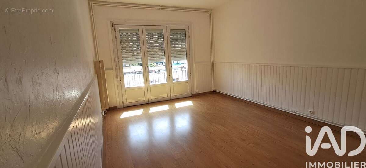 Appartement 93 m² à Maubeuge  - photo 4