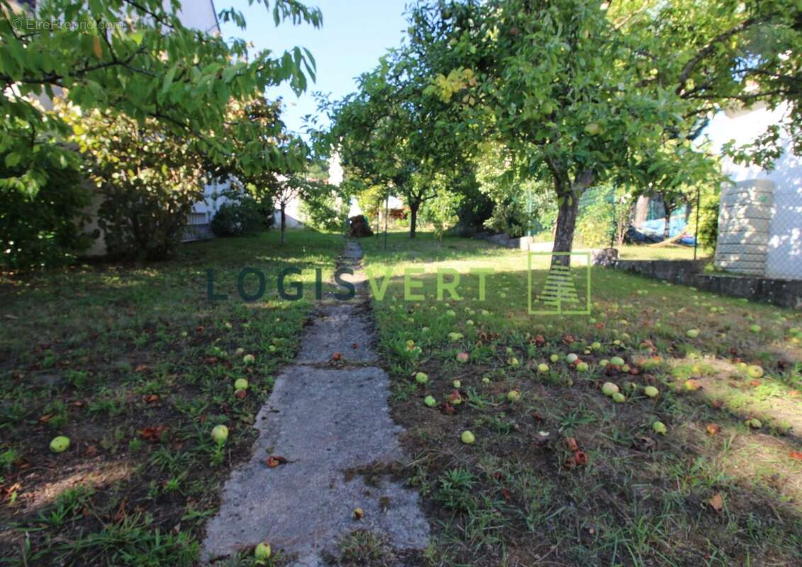 Terrain à PALAISEAU