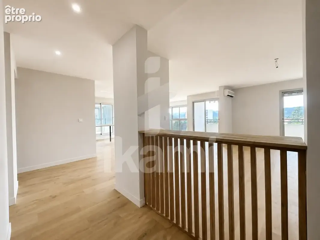 Appartement à VALENCE