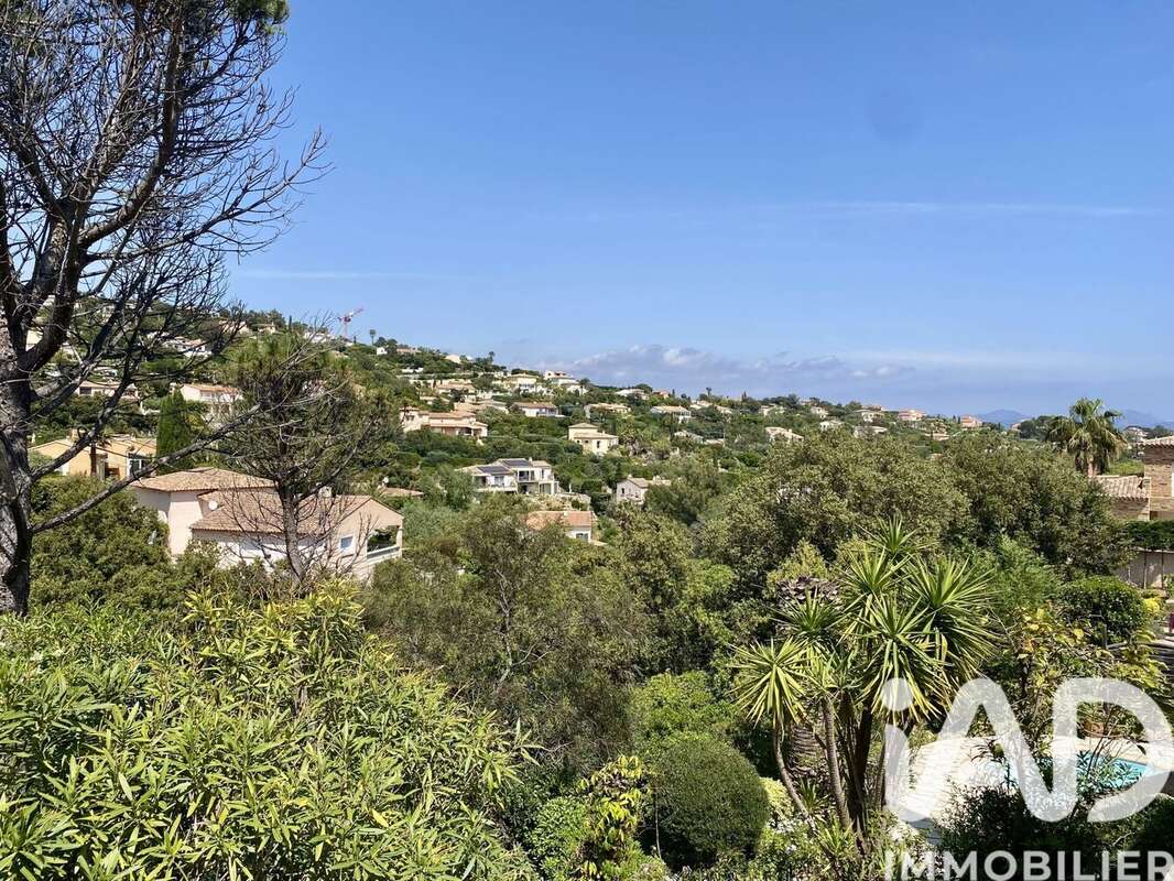Photo 6 - Maison à FREJUS