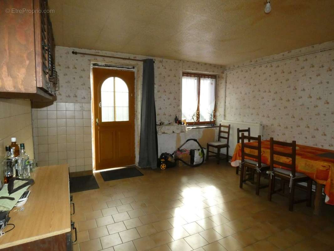Maison à CRESSAT